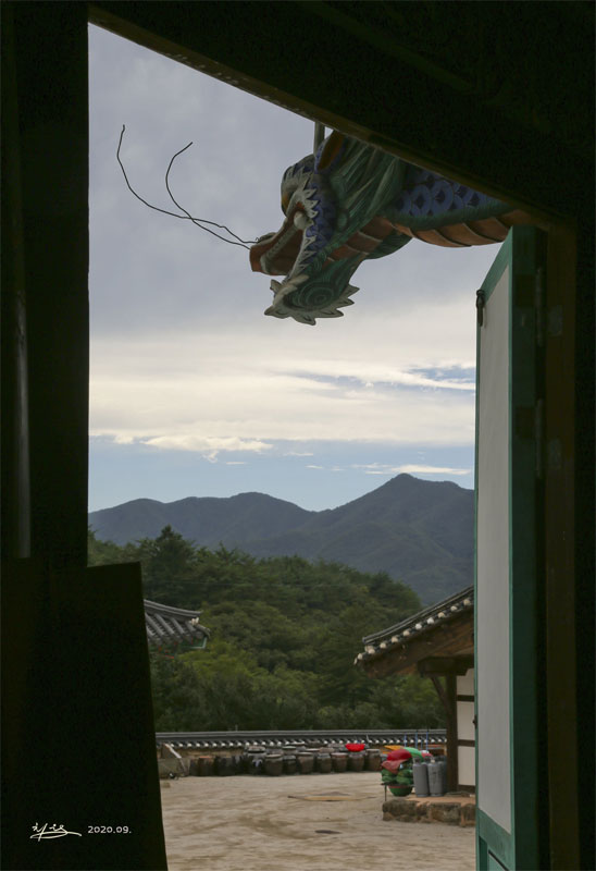 korean_dragon_temple