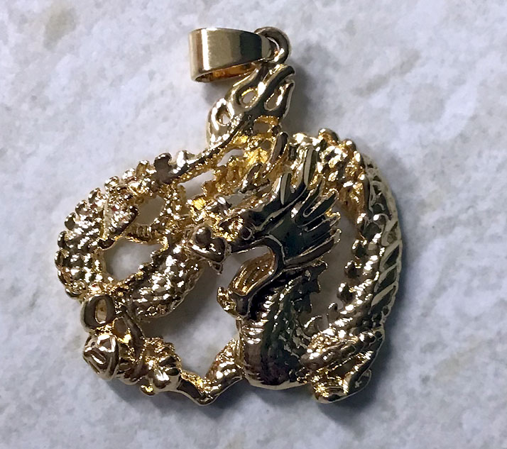 gold_dragon_charm