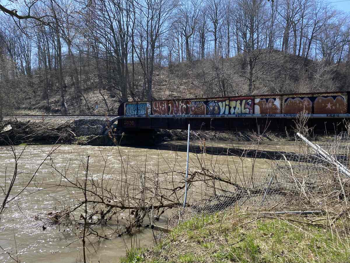 toronto park graffiti