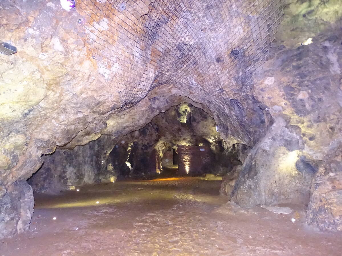dragon cave
