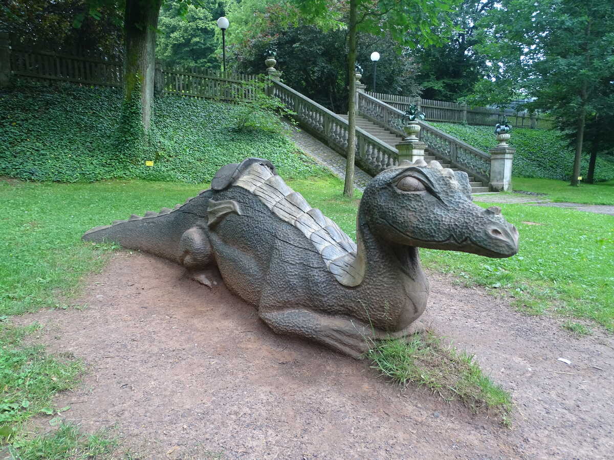 dragon monument, trutnov